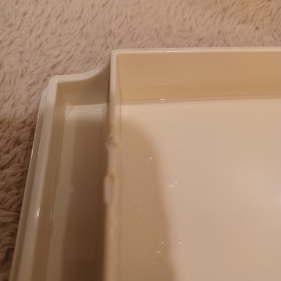 Tupperware Butter Dish - Picture 3 of 7